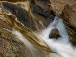Fotokunst: Golden Flow – Cascade de Colnett, New Caledonia