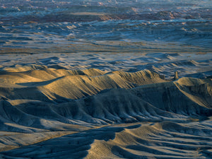 Fine-Art Fotokunst Badlands Awakening – Factory Butte, Utah